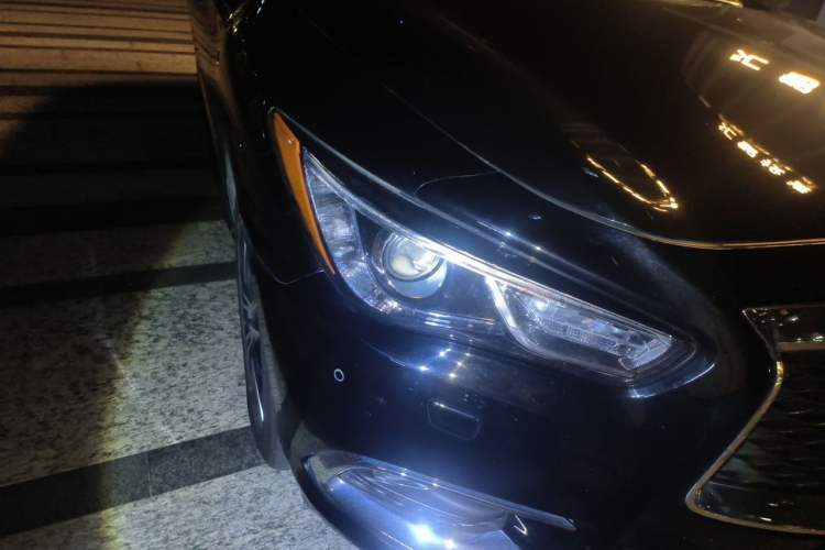 Used Infiniti QX60 2016 2.5 S/C Hybrid Two-Wheel-Drive Excellence Edition China V Standard Right Front Headlight