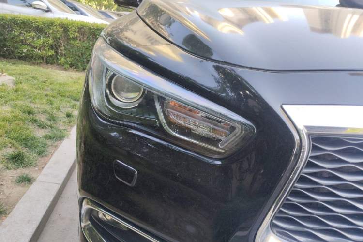 Used Infiniti QX60 2016 2.5 S/C Hybrid Two-Wheel-Drive Excellence Edition China V Standard Right Front Headlight