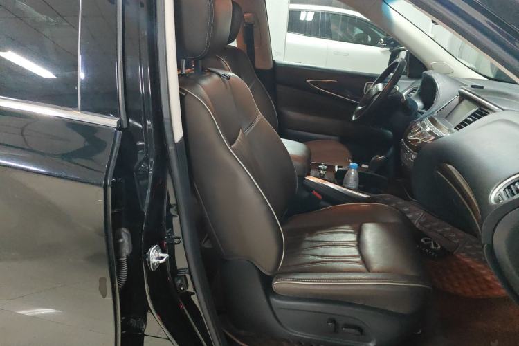 Used Infiniti QX60 2016 2.5 S/C Hybrid Four-Wheel Drive All-Terrain Version China V Emission Standard Right Front Seat