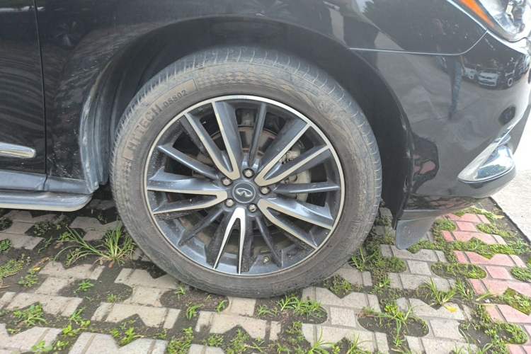Used Infiniti QX60 2016 2.5 S/C Hybrid Two-Wheel-Drive Excellence Edition China V Standard Right Front Wheel Hub