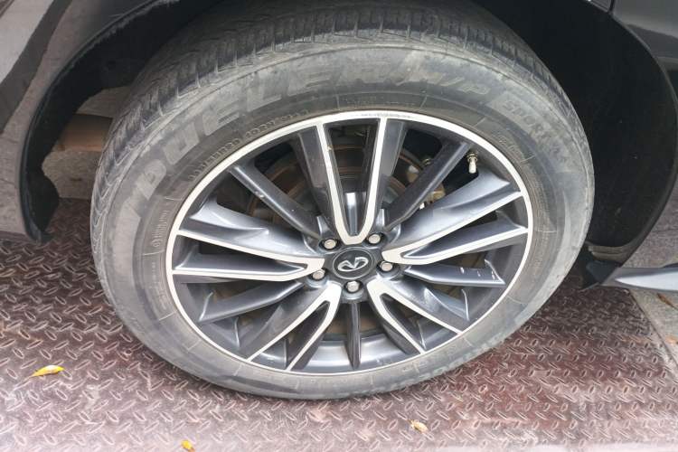 Used Infiniti QX60 2016 2.5 S/C Hybrid Two-Wheel-Drive Excellence Edition China V Standard Right Rear Wheel Hub