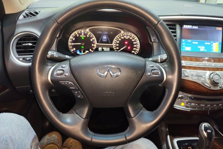 Used Infiniti QX60 2016 2.5 S/C Hybrid Two-Wheel-Drive Excellence Edition China V Standard Steering Wheel