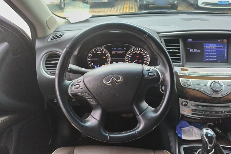 Used Infiniti QX60 2016 2.5 S/C Hybrid Two-Wheel-Drive Excellence Edition China V Standard Steering Wheel