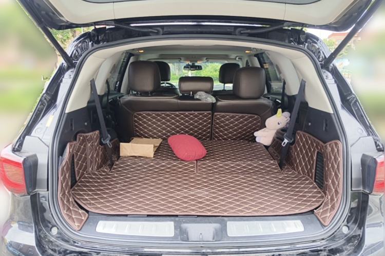 Used Infiniti QX60 2016 2.5 S/C Hybrid Two-Wheel-Drive Excellence Edition China V Standard Trunk
