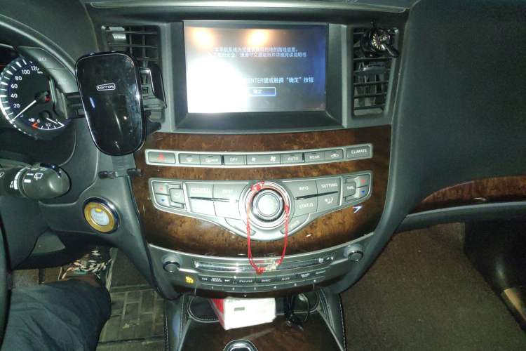 Used Infiniti QX60 2016 2.5 S/C Hybrid Four-Wheel Drive All-Terrain Version China V Emission Standard Audio And AC Panel