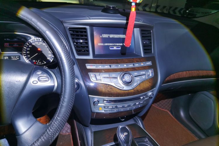 Used Infiniti QX60 2016 2.5 S/C Hybrid Two-Wheel-Drive Excellence Edition China V Standard Audio And AC Panel