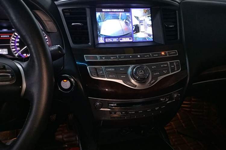 Used Infiniti QX60 2016 2.5 S/C Hybrid Two-Wheel-Drive Excellence Edition China V Standard Audio And AC Panel