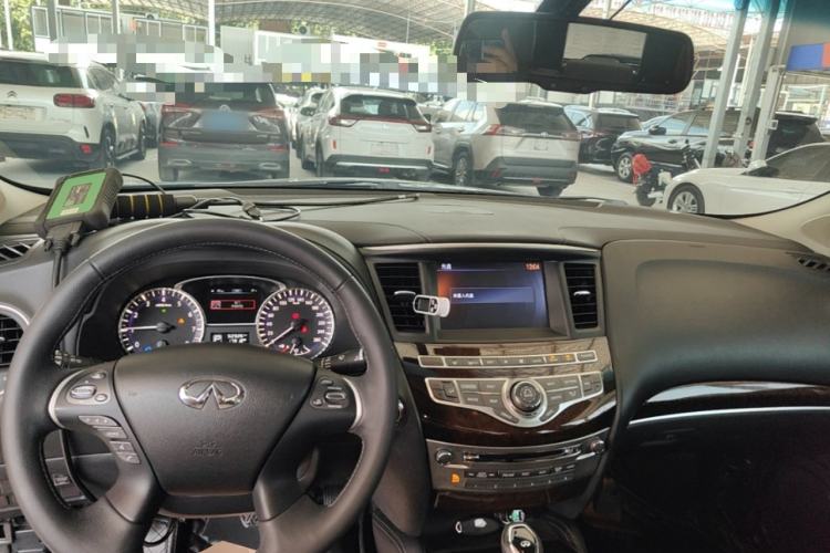 Used Infiniti QX60 2016 2.5 S/C Hybrid Two-Wheel-Drive Excellence Edition China V Standard Center Console