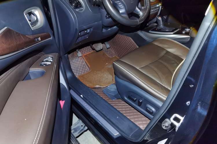 Used Infiniti QX60 2016 2.5 S/C Hybrid Two-Wheel-Drive Excellence Edition China V Standard Driver Seat
