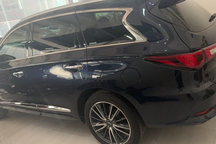Used Infiniti QX60 2016 2.5 S/C Hybrid Two-Wheel-Drive Excellence Edition China V Standard Exterior 5
