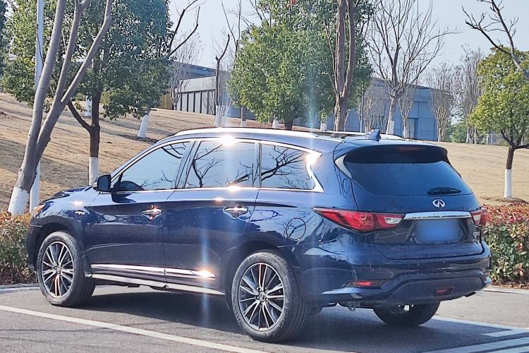 Used Infiniti QX60 2016 2.5 S/C Hybrid Two-Wheel-Drive Excellence Edition China V Standard Exterior 5