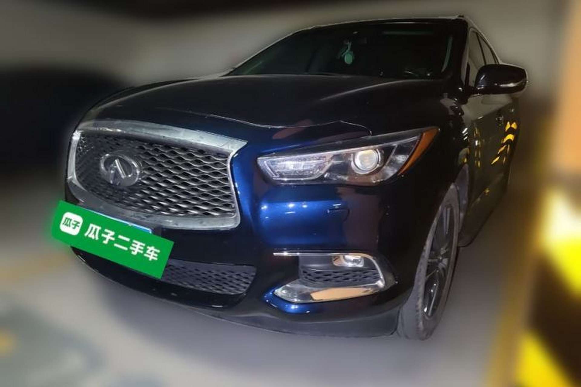 Used Infiniti QX60 2016 2.5 S/C Hybrid Two-Wheel-Drive Excellence Edition China V Standard Front Left 45 Deg