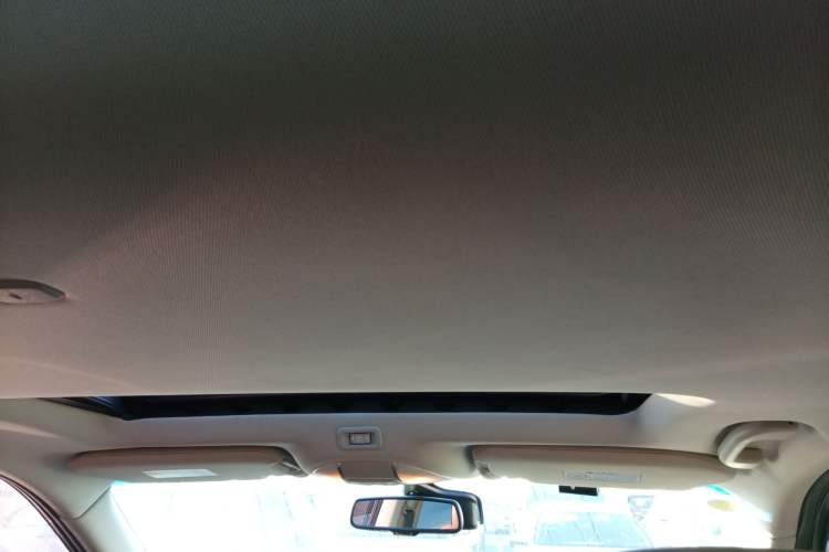 Used Infiniti QX60 2016 2.5 S/C Hybrid Four-Wheel Drive All-Terrain Version China V Emission Standard Headliner