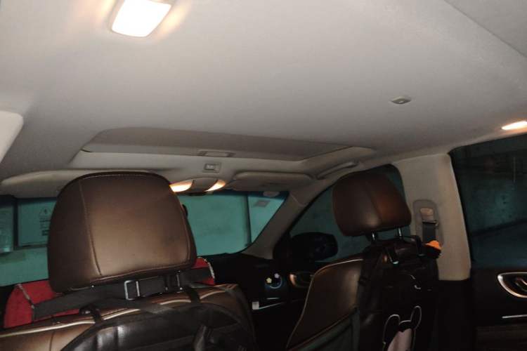 Used Infiniti QX60 2016 2.5 S/C Hybrid Two-Wheel-Drive Excellence Edition China V Standard Headliner
