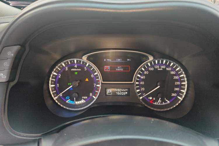 Used Infiniti QX60 2016 2.5 S/C Hybrid Two-Wheel-Drive Excellence Edition China V Standard Instrument Cluster