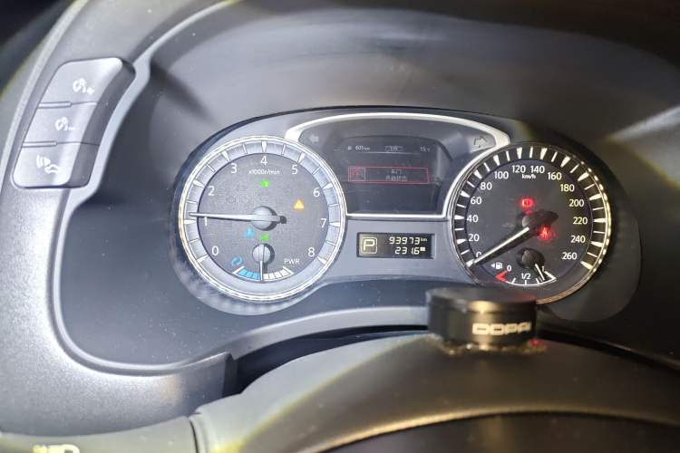Used Infiniti QX60 2016 2.5 S/C Hybrid Two-Wheel-Drive Excellence Edition China V Standard Instrument Cluster