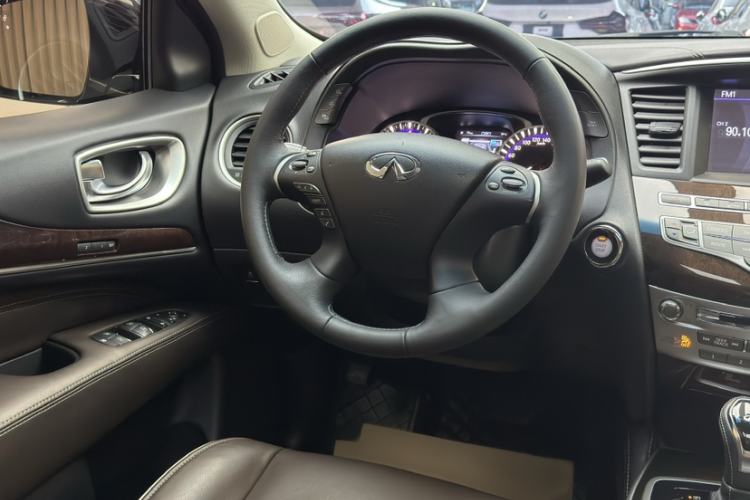 Used Infiniti QX60 2016 2.5 S/C Hybrid Two-Wheel-Drive Excellence Edition China V Standard Interior 10