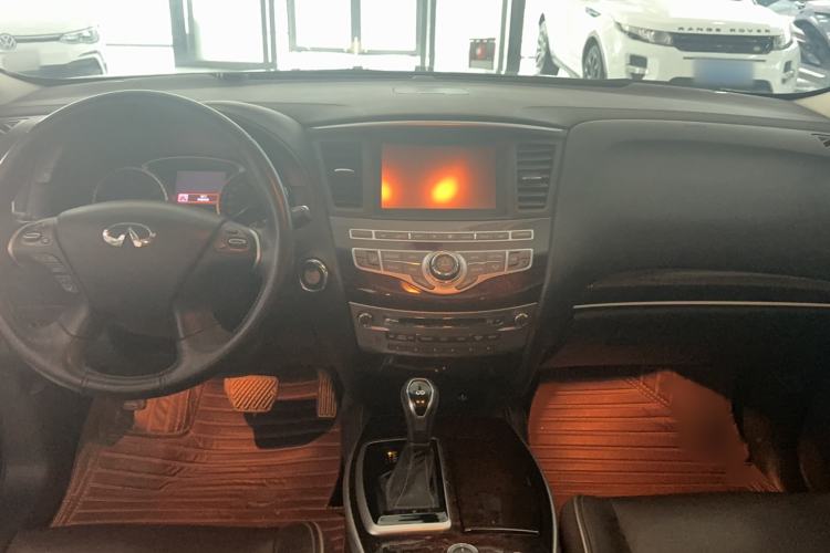 Used Infiniti QX60 2016 2.5 S/C Hybrid Two-Wheel-Drive Excellence Edition China V Standard Interior 3