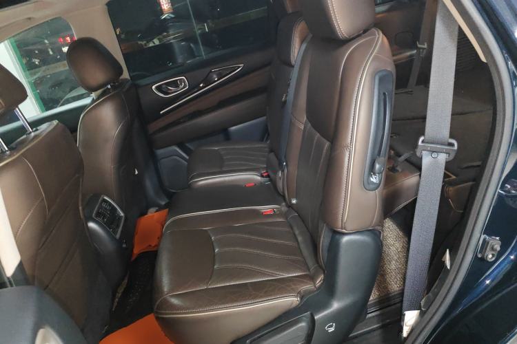 Used Infiniti QX60 2016 2.5 S/C Hybrid Two-Wheel-Drive Excellence Edition China V Standard Interior 4