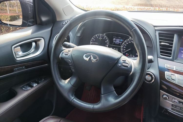 Used Infiniti QX60 2016 2.5 S/C Hybrid Two-Wheel-Drive Excellence Edition China V Standard Interior 5