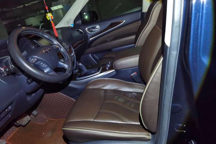Used Infiniti QX60 2016 2.5 S/C Hybrid Two-Wheel-Drive Excellence Edition China V Standard Left Front Seat