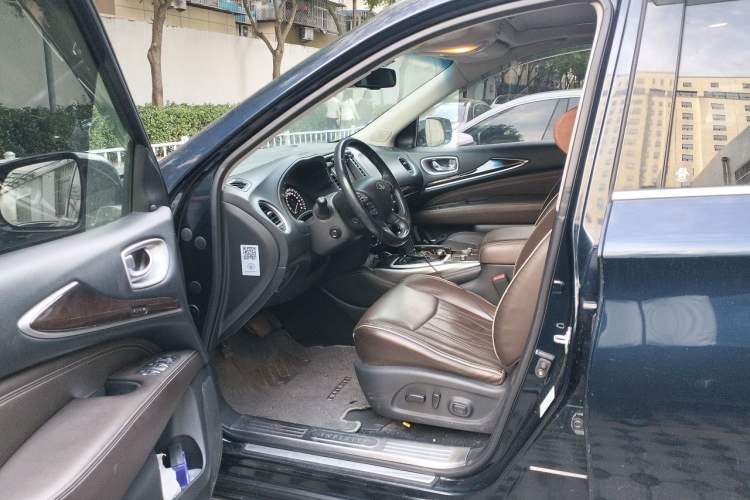 Used Infiniti QX60 2016 2.5 S/C Hybrid Four-Wheel Drive All-Terrain Version China V Emission Standard Left Front Seat