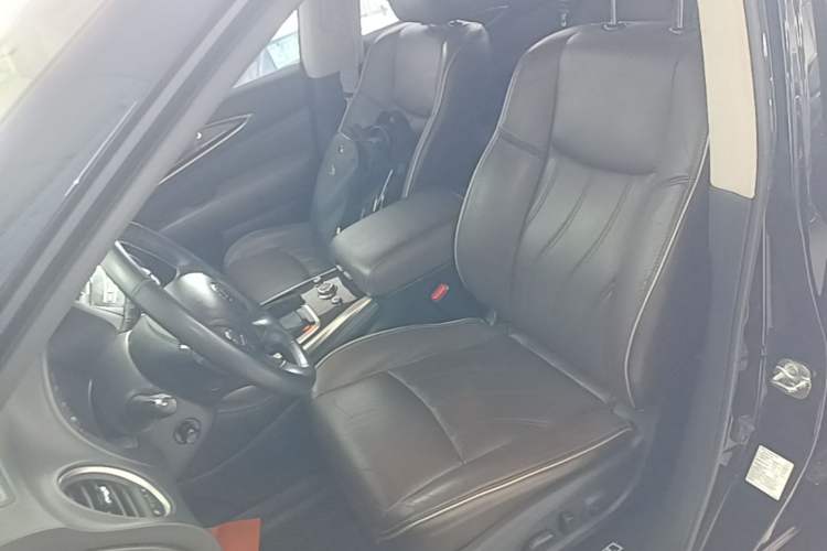 Used Infiniti QX60 2016 2.5 S/C Hybrid Two-Wheel-Drive Excellence Edition China V Standard Left Front Seat