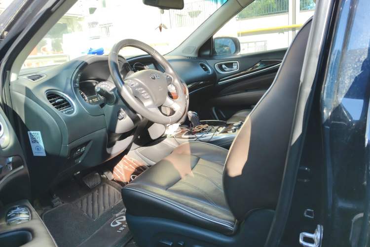 Used Infiniti QX60 2016 2.5 S/C Hybrid Two-Wheel-Drive Excellence Edition China V Standard Left Front Seat