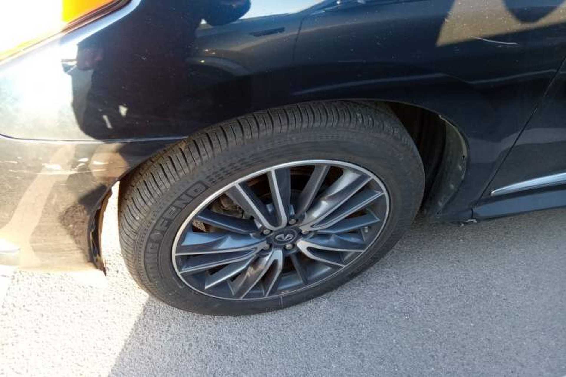 Used Infiniti QX60 2016 2.5 S/C Hybrid Four-Wheel Drive All-Terrain Version China V Emission Standard Left Front Wheel Hub
