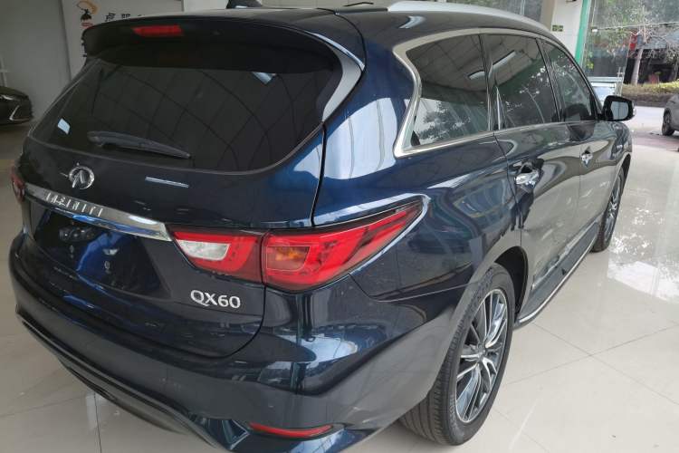 Used Infiniti QX60 2016 2.5 S/C Hybrid Two-Wheel-Drive Excellence Edition China V Standard Rear Right 45 Deg