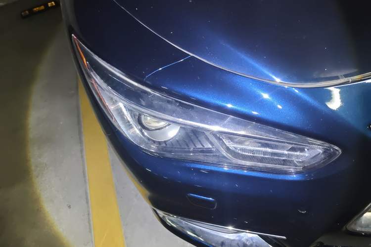 Used Infiniti QX60 2016 2.5 S/C Hybrid Two-Wheel-Drive Excellence Edition China V Standard Right Front Headlight