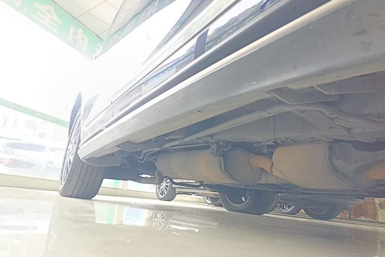 Used Infiniti QX60 2016 2.5 S/C Hybrid Two-Wheel-Drive Excellence Edition China V Standard Right Side Sill