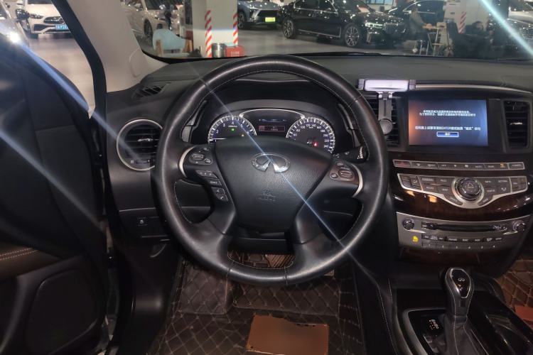 Used Infiniti QX60 2016 2.5 S/C Hybrid Two-Wheel-Drive Excellence Edition China V Standard Steering Wheel