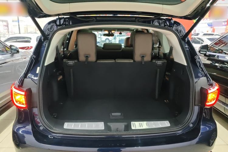 Used Infiniti QX60 2016 2.5 S/C Hybrid Two-Wheel-Drive Excellence Edition China V Standard Trunk