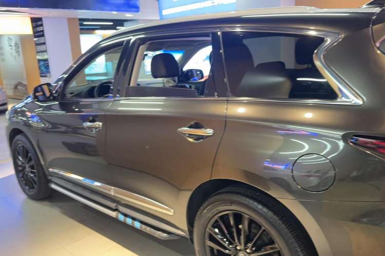 Used Infiniti QX60 2016 2.5 S/C Hybrid Two-Wheel-Drive Excellence Edition China V Standard Exterior 5