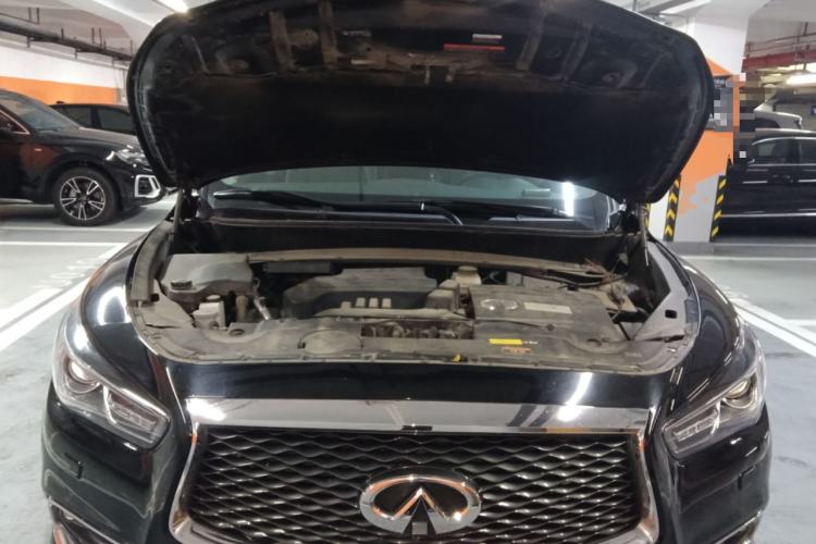 Used Infiniti QX60 2016 2.5 S/C Hybrid Two-Wheel-Drive Excellence Edition China V Standard Engine Bay