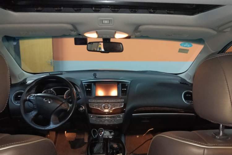 Used Infiniti QX60 2016 2.5 S/C Hybrid Two-Wheel-Drive Excellence Edition China V Standard Headliner