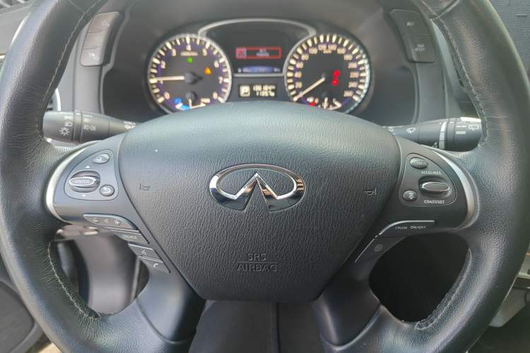Used Infiniti QX60 2016 2.5 S/C Hybrid Four-Wheel Drive All-Terrain Version China V Emission Standard Steering Wheel