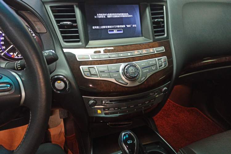 Used Infiniti QX60 2016 2.5 S/C Hybrid Two-Wheel-Drive Excellence Edition China V Standard Audio And AC Panel