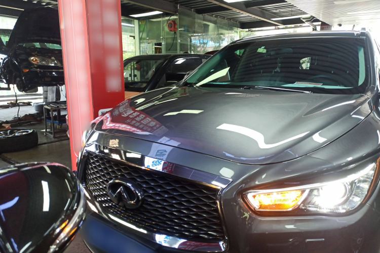 Used Infiniti QX60 2016 2.5 S/C Hybrid Two-Wheel-Drive Excellence Edition China V Standard Front