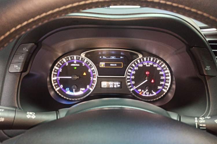 Used Infiniti QX60 2016 2.5 S/C Hybrid Two-Wheel-Drive Excellence Edition China V Standard Instrument Cluster