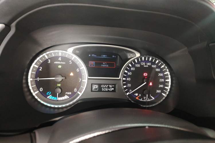 Used Infiniti QX60 2016 2.5 S/C Hybrid Two-Wheel-Drive Excellence Edition China V Standard Instrument Cluster