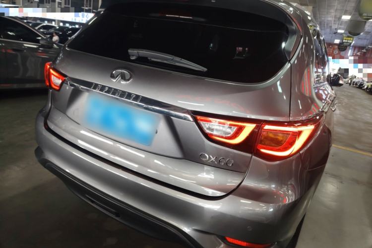 Used Infiniti QX60 2016 2.5 S/C Hybrid Two-Wheel-Drive Excellence Edition China V Standard Rear Right 45 Deg