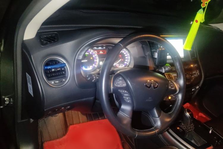 Used Infiniti QX60 2016 2.5 S/C Hybrid Two-Wheel-Drive Excellence Edition China V Standard Steering Wheel