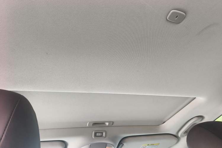 Used Infiniti QX60 2016 2.5 S/C Hybrid Two-Wheel-Drive Excellence Edition China V Standard Headliner