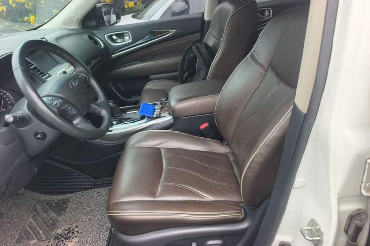 Used Infiniti QX60 2016 2.5 S/C Hybrid Two-Wheel-Drive Excellence Edition China V Standard Left Front Seat