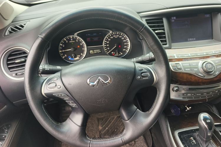 Used Infiniti QX60 2016 2.5 S/C Hybrid Two-Wheel-Drive Excellence Edition China V Standard Steering Wheel