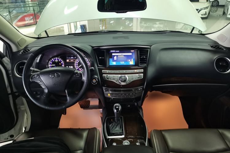 Used Infiniti QX60 2016 2.5 S/C Hybrid Two-Wheel-Drive Excellence Edition China V Standard Center Console