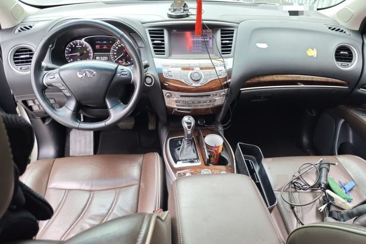 Used Infiniti QX60 2016 2.5 S/C Hybrid Two-Wheel-Drive Excellence Edition China V Standard Center Console