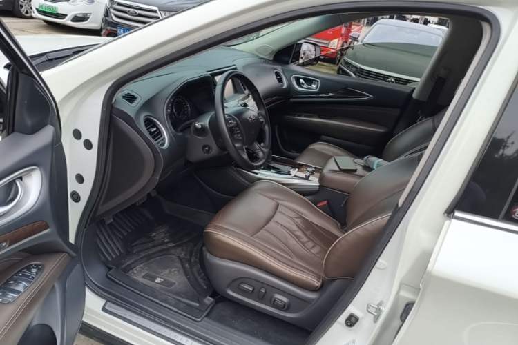 Used Infiniti QX60 2016 2.5 S/C Hybrid Two-Wheel-Drive Excellence Edition China V Standard Driver Seat
